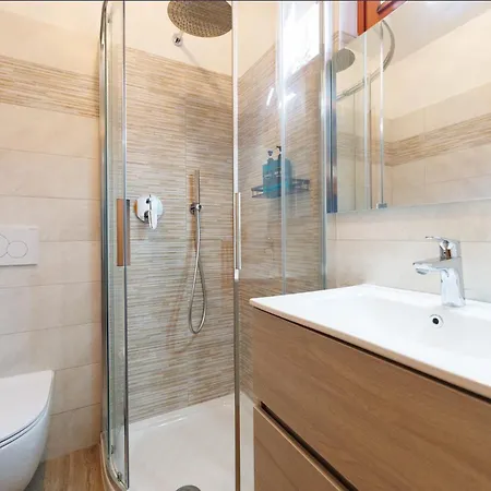 Apartment Little House Box Privato E Terme