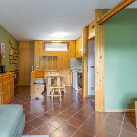 Little House Box Privato E Terme Apartment *